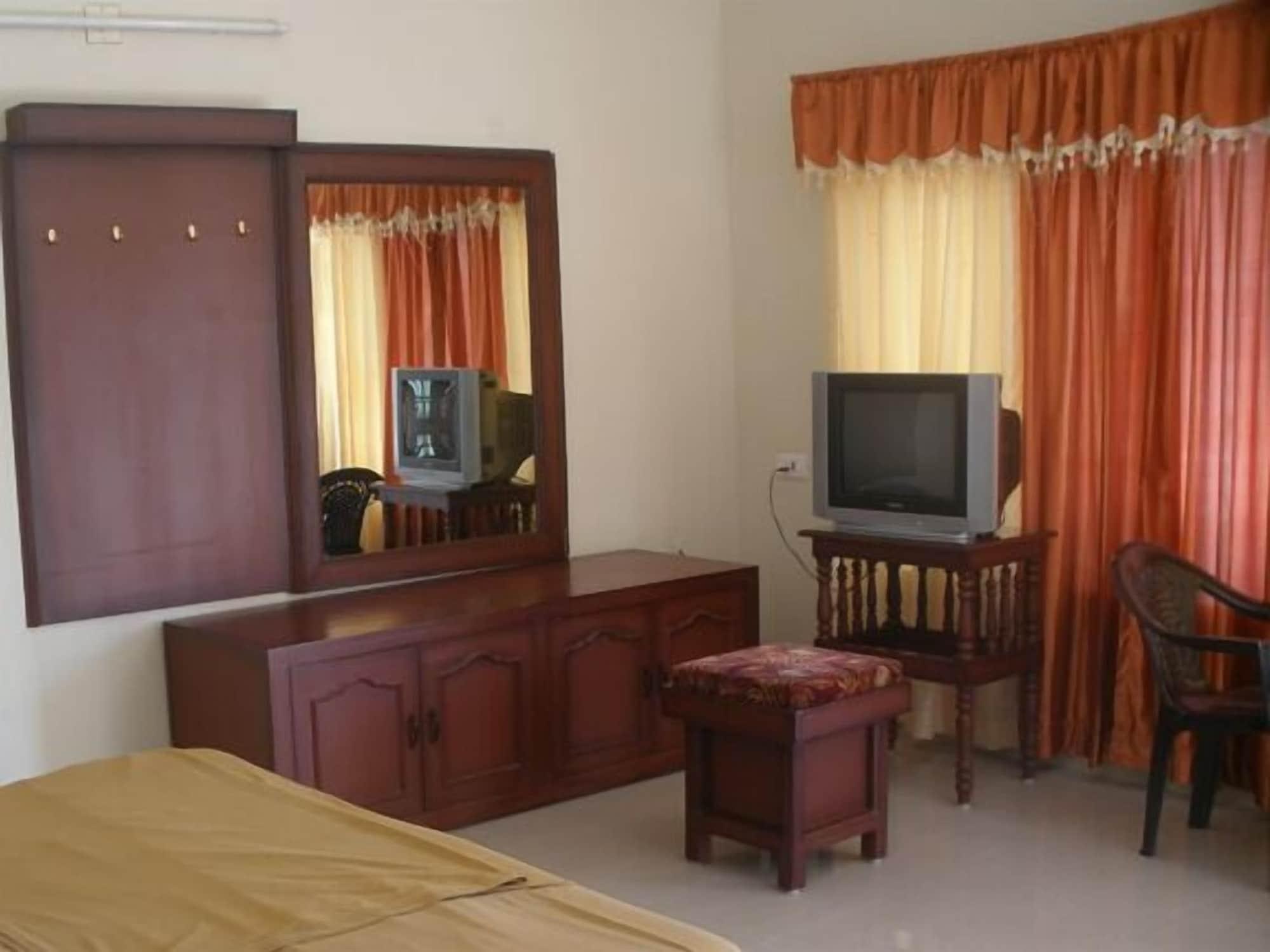 Jungle Palace Homestay Thekkady Extérieur photo