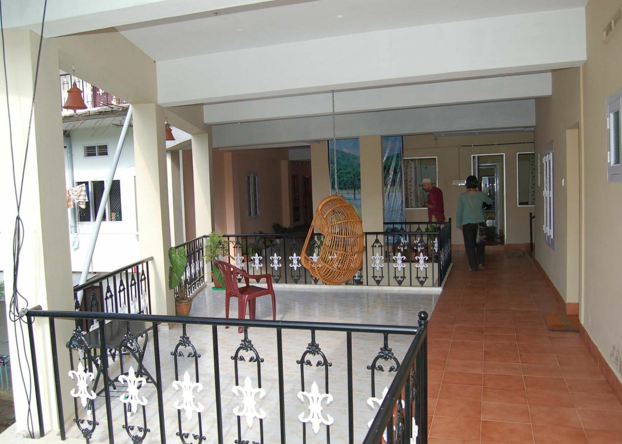 Jungle Palace Homestay Thekkady Extérieur photo